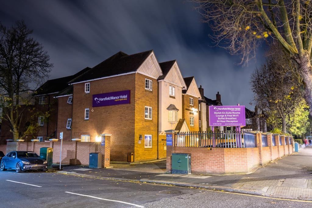 רומפורד Harefield Manor Hotel מראה חיצוני תמונה
